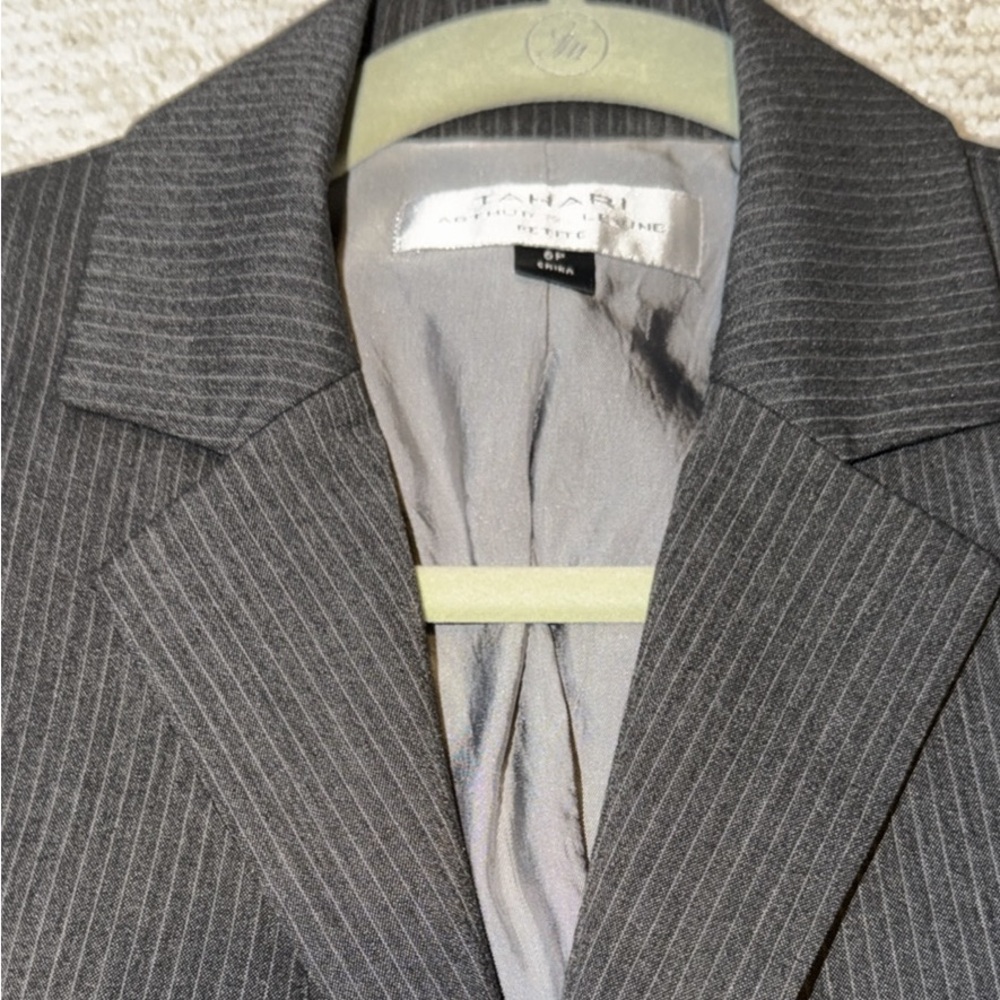 Tahari Gray Pinstripe Suit/Skirt Blazer Set - Picture 4 of 8